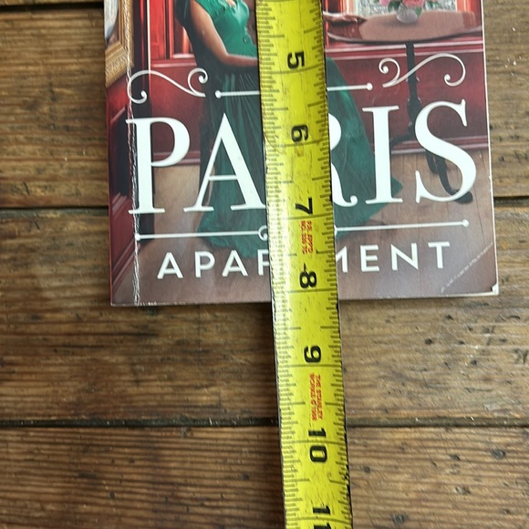 The Paris Apartment by Kelly Bowen - Picture 4 of 5